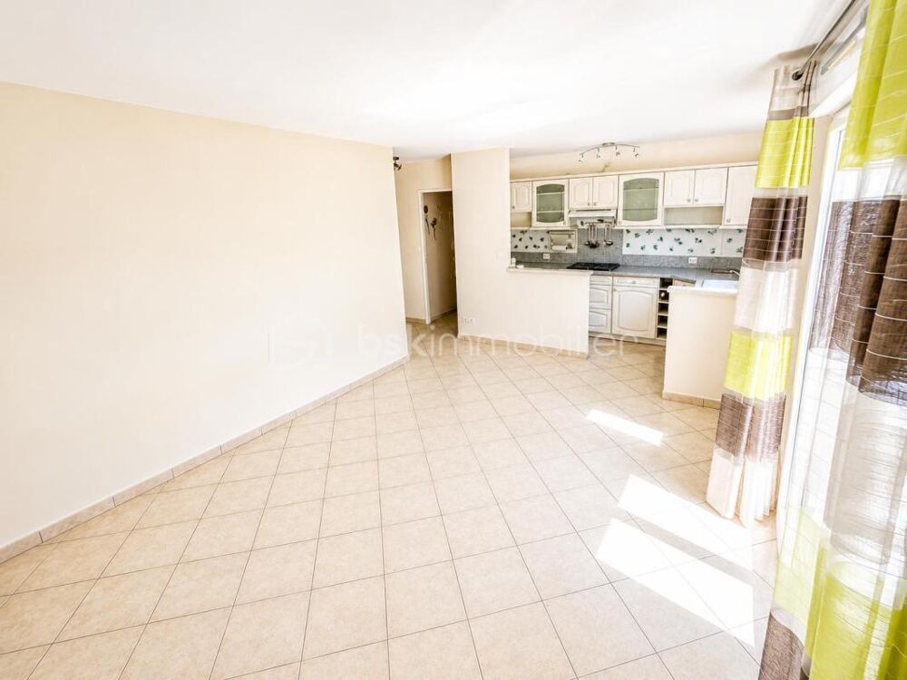 LIVRY-GARGAN  QUARTIER DANTONVAUBAN  DERNIER ÉTAGE  ASCENSEUR  DOUBLE BOX  BALCON PLEIN OUEST  RÉSIDENCE DE STANDING  3