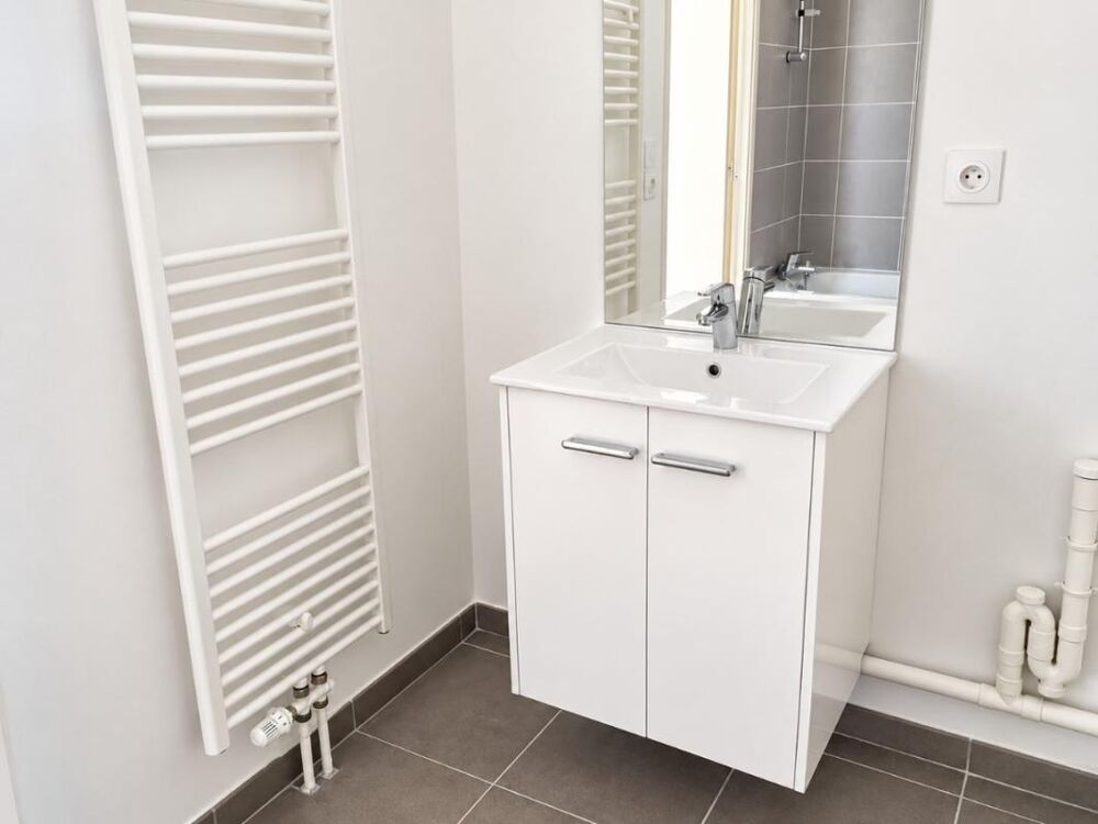 Location Appartement T3 avec parking et balcon à LILLE Lille