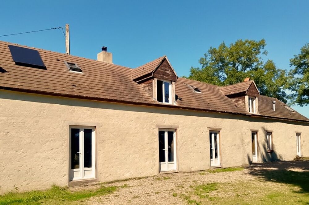 Longère de caractère à vendre 5 pièces LURCY-LÉVIS (03)