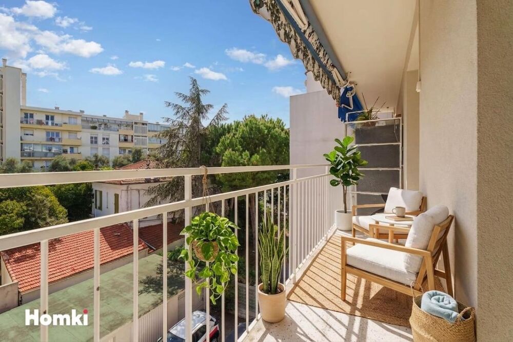 Vente Appartement Antibes – 4 pièces traversant avec balcon Sud – Fort potentiel Antibes
