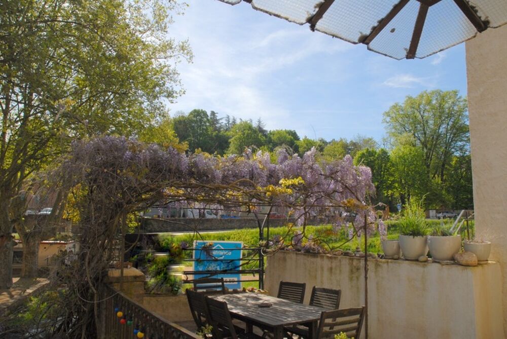Maison à vendre 147m², jardin + dépendances CURIS AU MONT D'OR (69250)