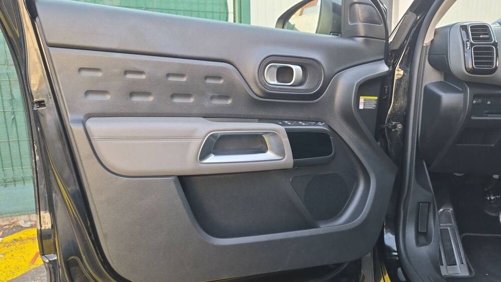 C5 aircross 1.2 PureTech 130 EAT8 Shine 2022 occasion 95100 Argenteuil