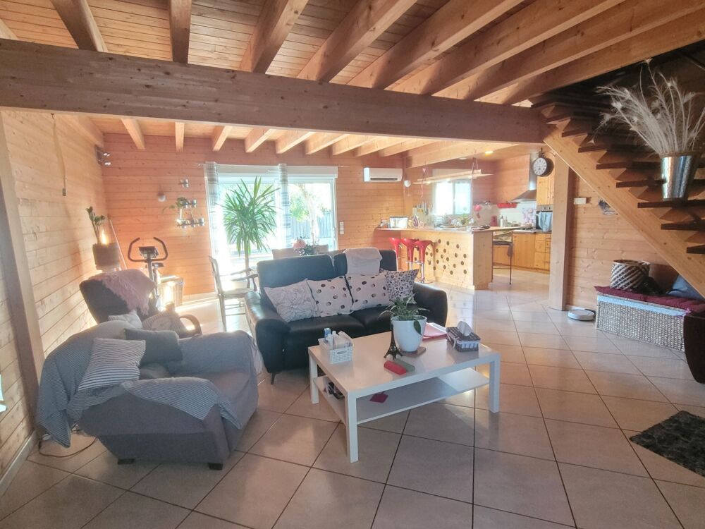 Maison à vendre 150 m2 , 4 chambres , garage et jardin