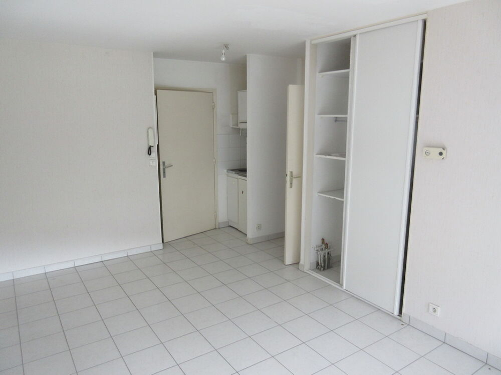 Location Appartement LOCATION T1 RODEZ BOURRAN SANS FRAIS D'AGENCE Rodez