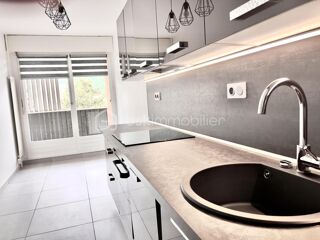  Appartement  vendre 4 pices 80 m