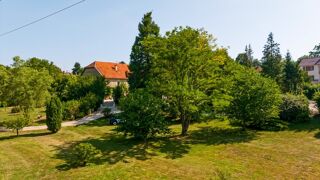  Proprit/chteau  vendre 14 pices 380 m