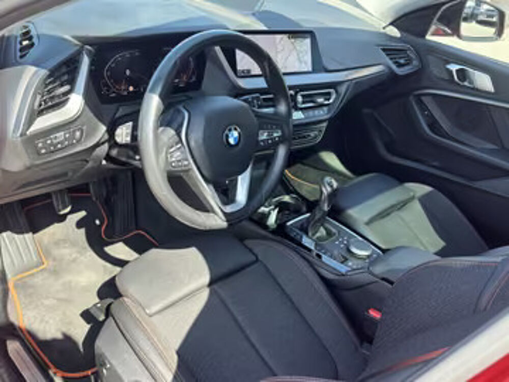 S&eacute;rie 1 118i Sport Line Matrix LED Virtual Cockpit Navi Pano SHZ 2022 occasion 33000 Bordeaux