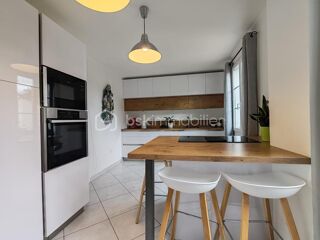  Maison � vendre 8 pi�ces 202 m�