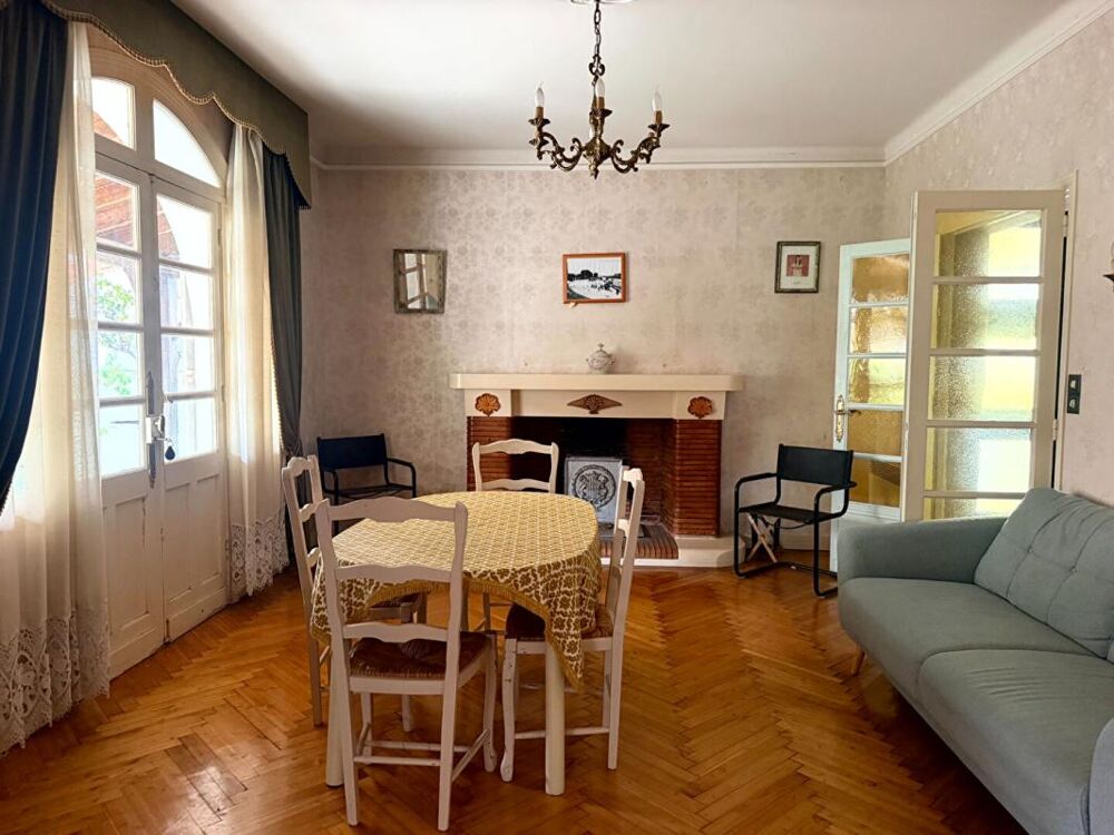 Vente Maison Au coeur de Saujon ? Maison familiale de 133 m2 avec 402 m2 terrain à rénover Saujon