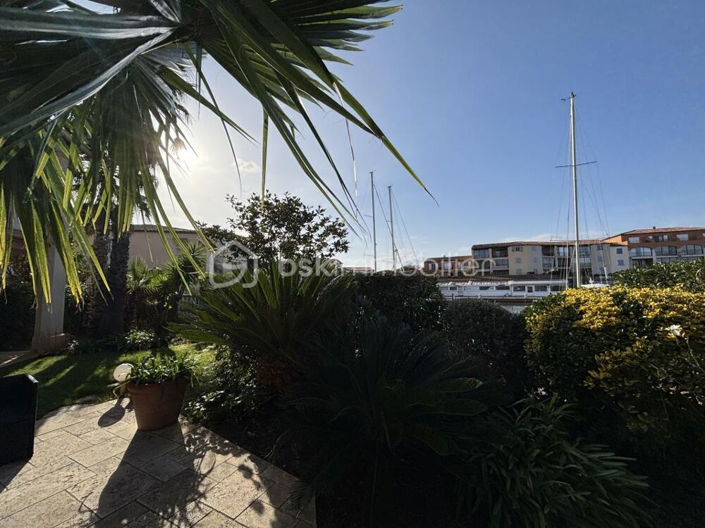 PORT COGOLIN - APPARTEMENT DE STANDING AVEC JARDIN PRIVATIF ET ACCÈS MARINA