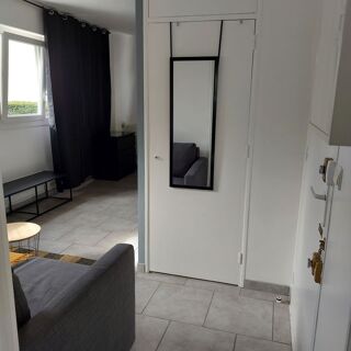  Appartement à louer 1 pièce 33 m²