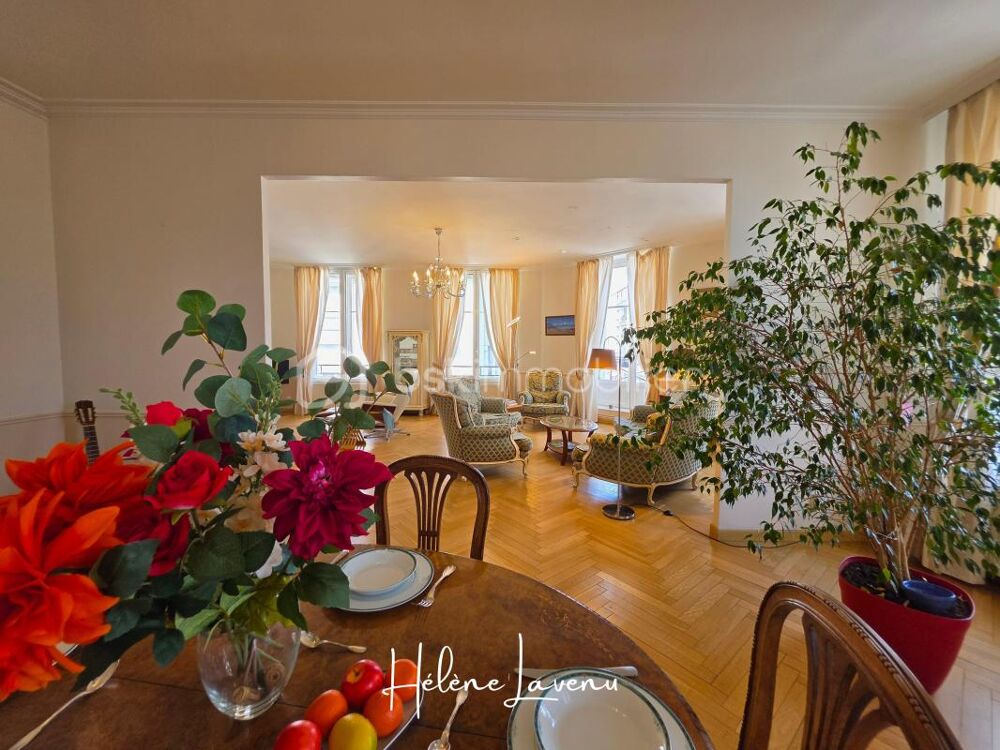 Appartement bourgeois de 155m² - Elégance citadine
