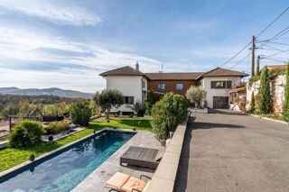  Maison � vendre 7 pi�ces 200 m�