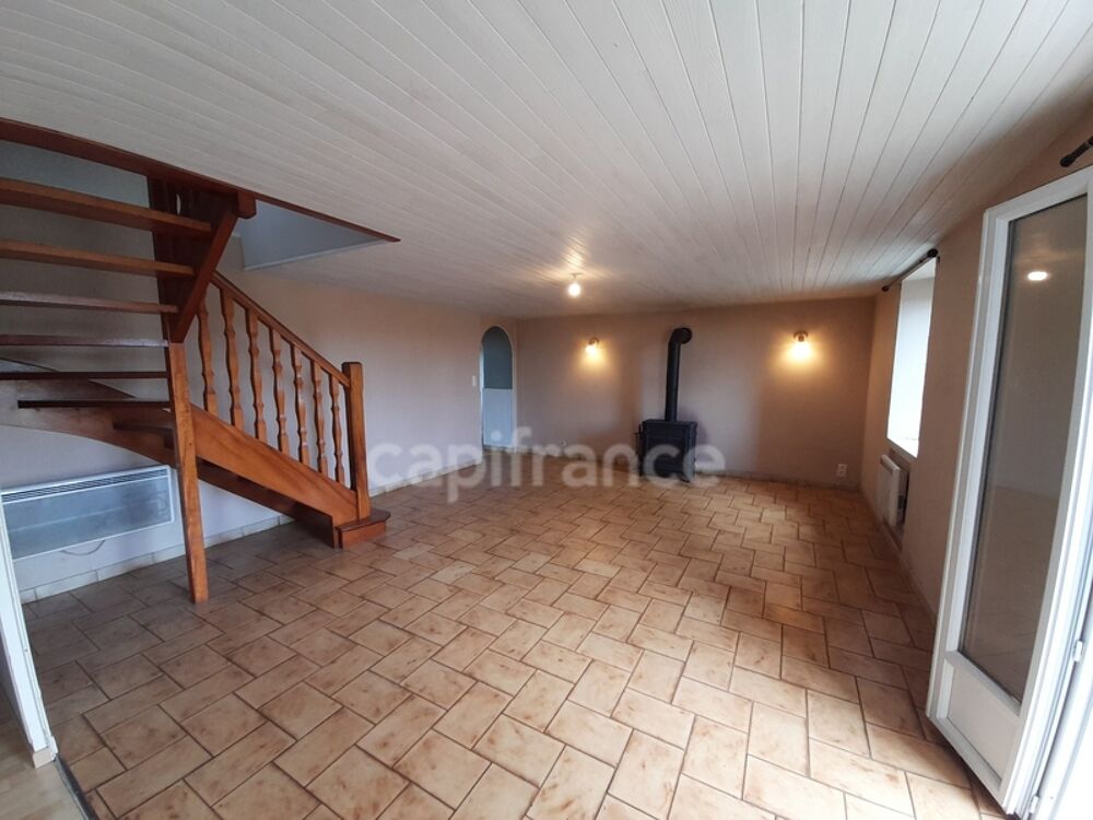 Maison à vendre 4 pièces PLOGONNEC (29180)- parcelle de 1561m2- surface habitable 107.33m2- 2 chambres-1 bureau-2 salles d'eau-1