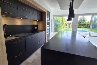  Appartement à vendre 6 pièces 146 m²