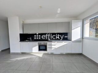  Appartement � vendre 4 pi�ces 77 m�