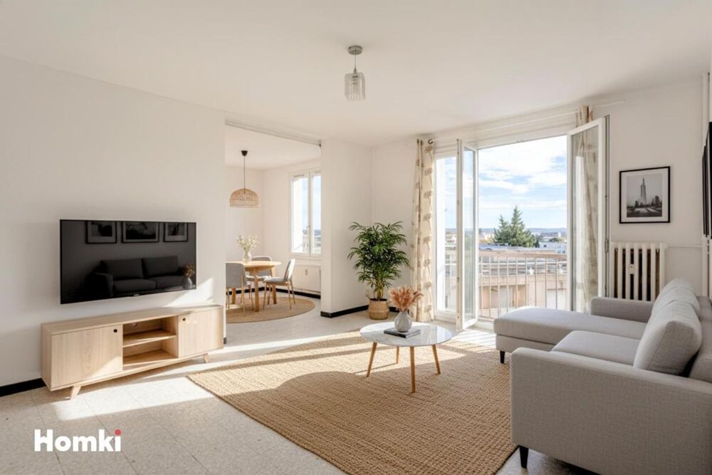 Vente Appartement Appartement 3 pièces de 69m² avec parking et vue à Nîmes Jean-Jaurès Nimes