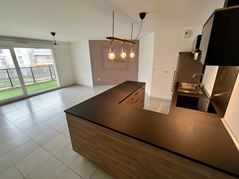 Appartement 3 chambres avec ascenseur, 2 terrasses et garage privatif