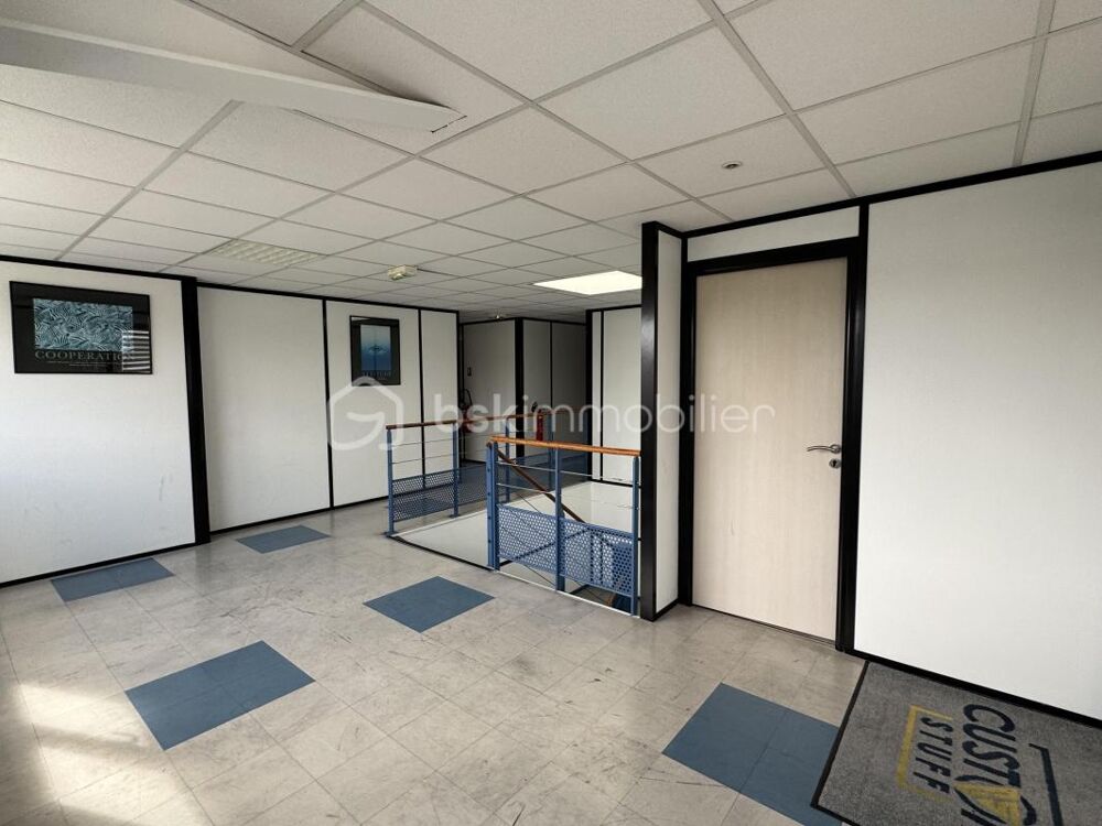   Bureau de 110 m² Bailly romainvilliers