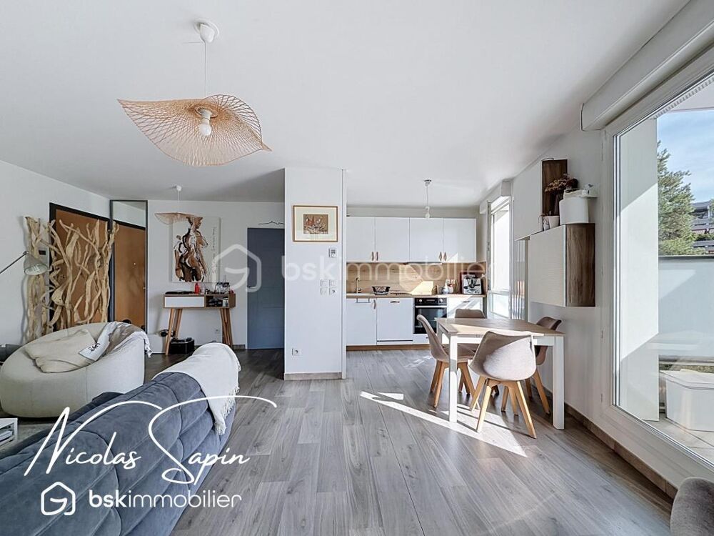 Vente Appartement T4 80m2 avec terrasse Grenoble
