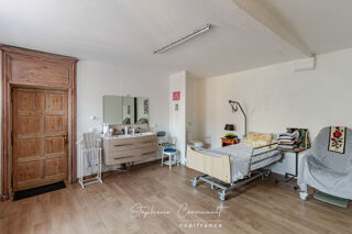  Maison � vendre 8 pi�ces 236 m�