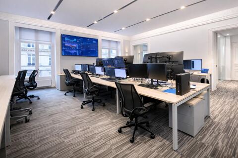 Place Vend&ocirc;me Jardin des Tuileries 17537 75001 Paris