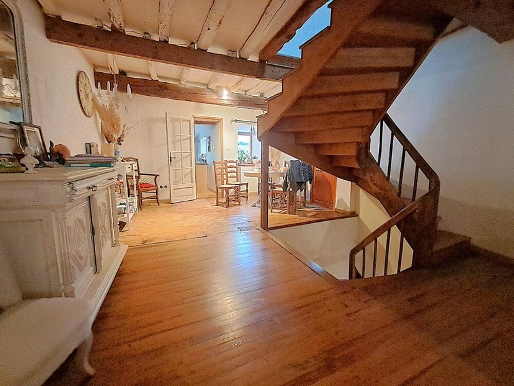 Maison rénovée  238 m² Villespy 9 pièces
