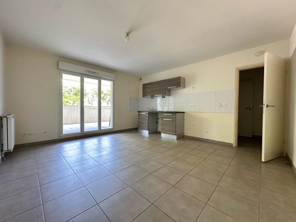 Location Appartement MONTPELLIER (34) - OUEST - Appartement à louer 1 pièces - 30 m2 + Terrasse 16 m2 + Parking sécurisé en sous sol Montpellier