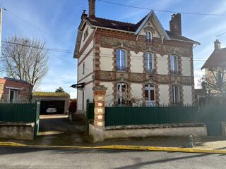  Maison � vendre 9 pi�ces 202 m�