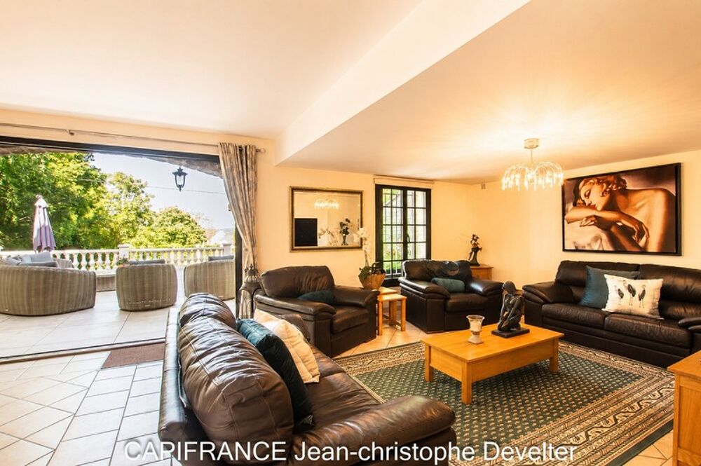 Vente Propriété/Château GORRON (53) Propriete à vendre propriété 5 chambres sur terrain de 3170 m2 Gorron