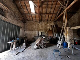  Remise / Grange � vendre 1 pi�ce 170 m� Genouille