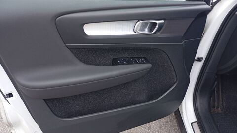XC40 T5 Twin engine 261 Plug in Hybrid DCT7 Business - Automatiqu 2020 occasion 14610 Epron