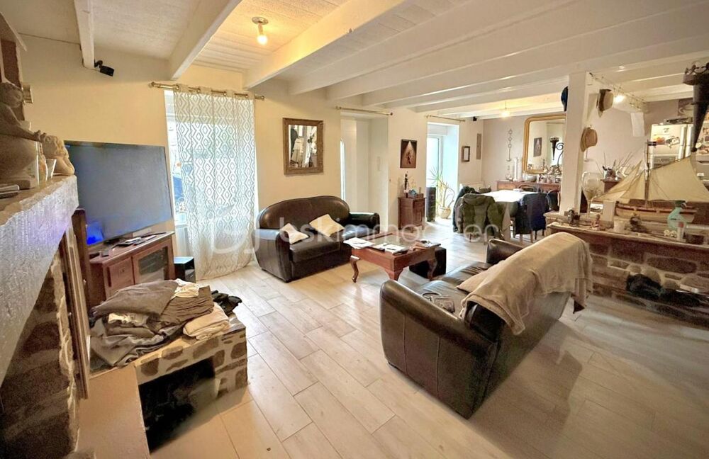 Vente Maison À 350 mètres des bords de Rance – Charme et douceur de vivre à La Ville-ès-Nonais, quartier Port Saint-Jean La ville es nonais