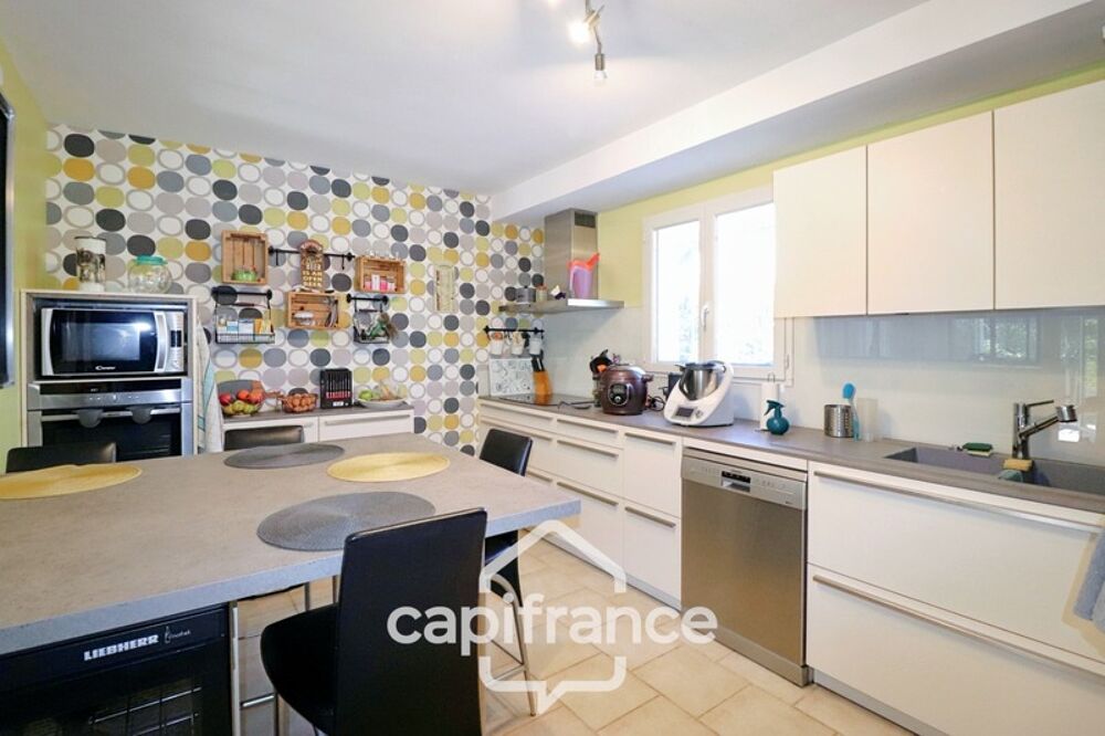  vendre  Villa Saint-Cyr-sur-Mer (83270)