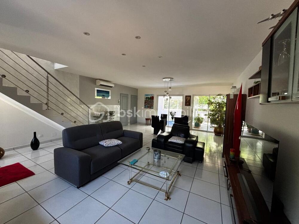 Vente Villa Agde – Superbe villa familiale de 148 m² avec piscine intérieure chauffée Agde