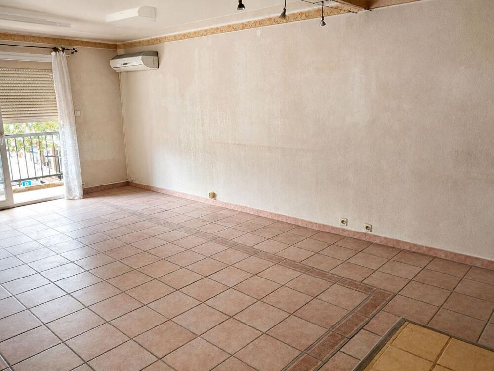 Vente Maison Maison de village, comprenant 1 appartement et 1 studio Orange