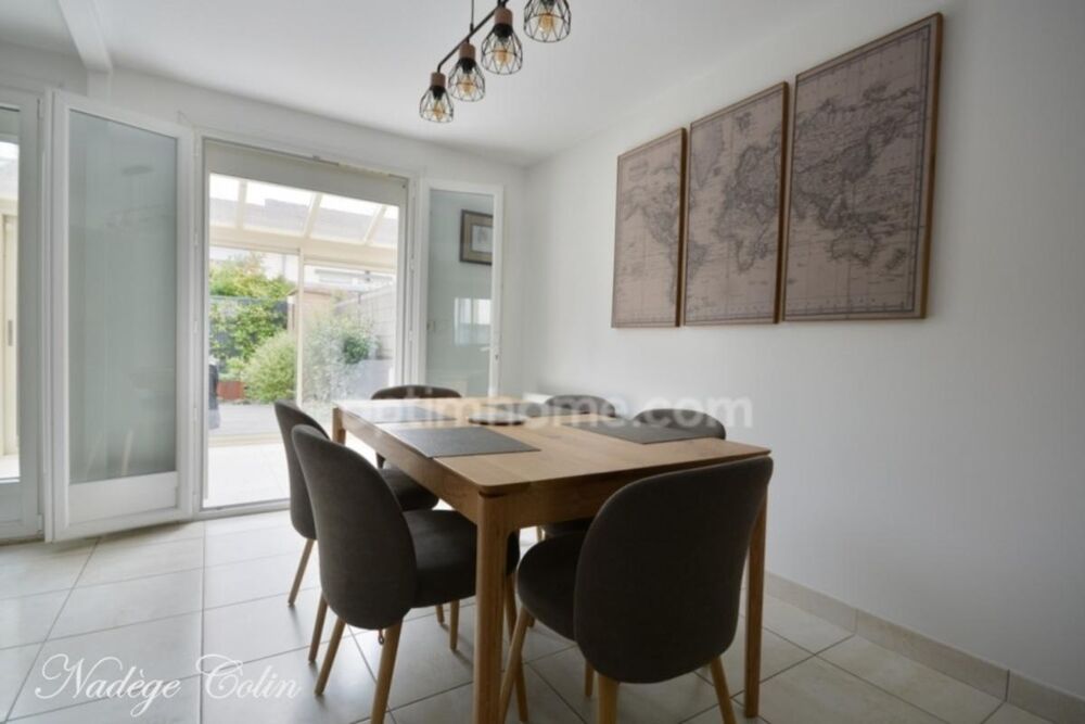 Vente Maison Maison 5 pièces Guyancourt (Routoir/Villaroy) – 4 ch, véranda, jardin & garage Guyancourt
