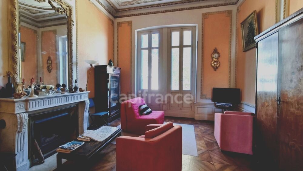 Vente Appartement Appartement T2 de caractère en RDC surélevé – Villa bourgeoise néo-renaissance avec parking – Proche plage et commerces Arcachon