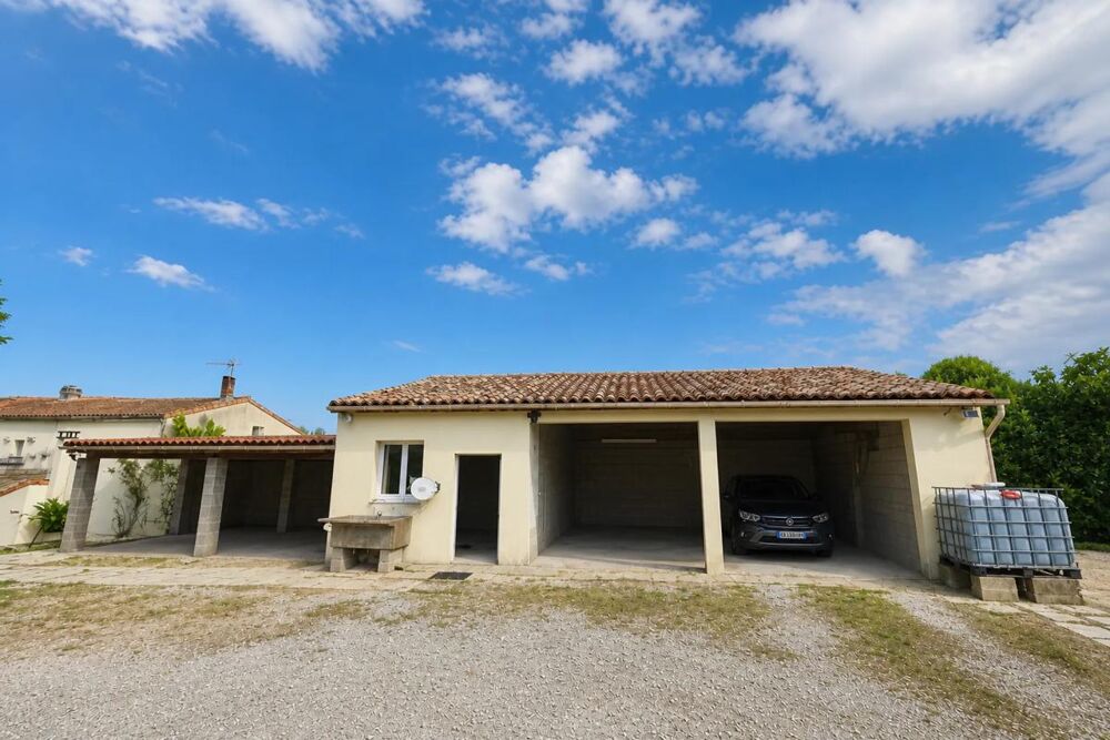 Maison de 6 pièces de 192 m² à Mornac