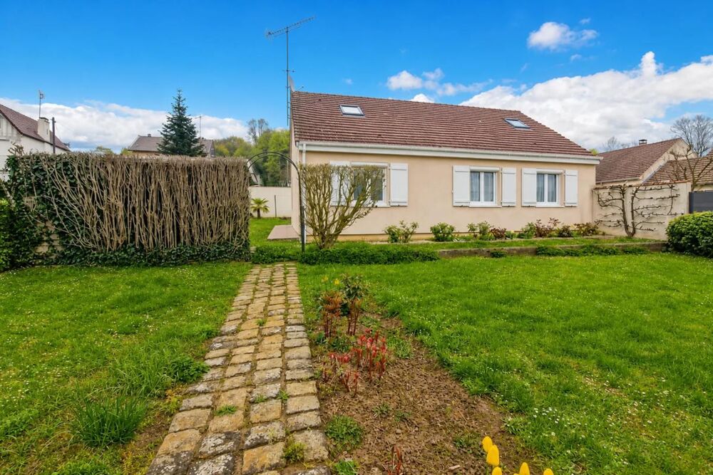 Spacieuse maison 5 pièces à Presles