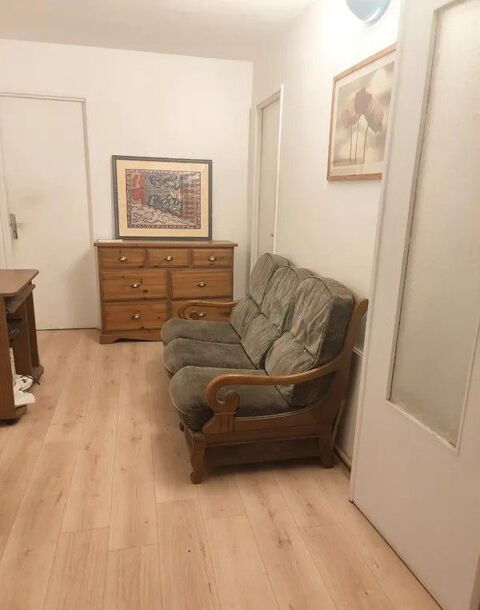  Appartement  louer 1 pice 75 m Bagneux