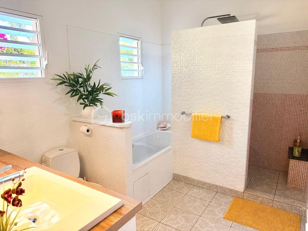 � vendre  Maison Saint-Fran�ois (97118)