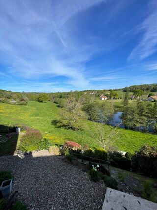  Maison � vendre 9 pi�ces 219 m�