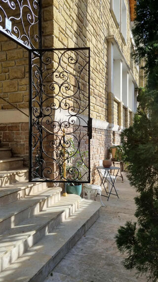  Maison � vendre 11 pi�ces 305 m�