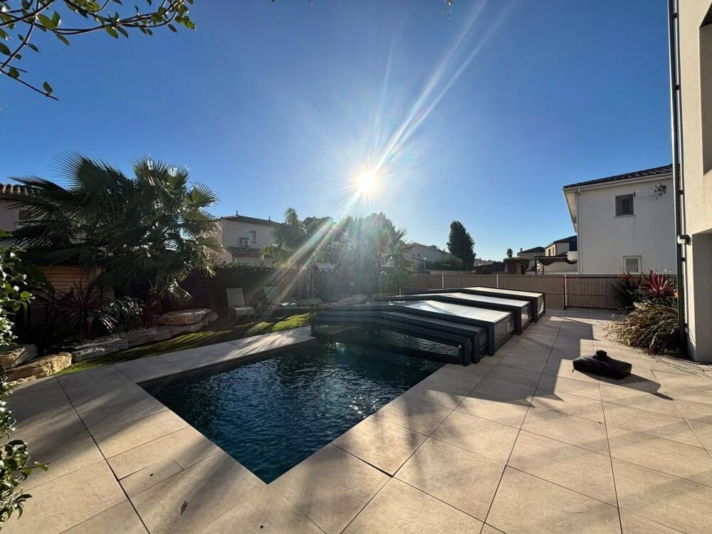 Vente Maison Maison de 5 pièces de 189 m² à Sainte-Marie-la-Mer Sainte marie la mer