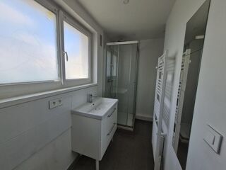  Appartement à louer 3 pièces 43 m²