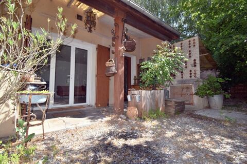   A vendre Maison de ville avec jardin, au calme, proche du Centre-ville de Digne les Bains (04000) Maison - 6 pi�ce(s) - 120 m�