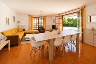  Maison à vendre 8 pièces 222 m²