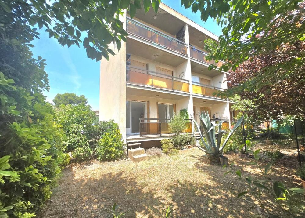 Marignane  Appartement/Studio rénové avec jardin, balcon et accès direct au sous-sol privatif de 32,70 m² !