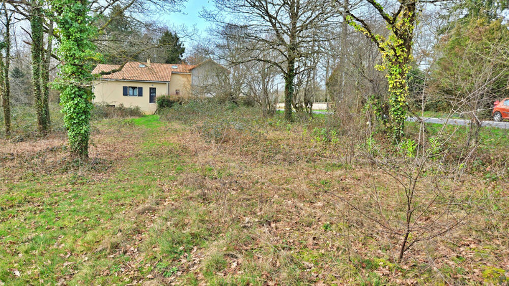 Vente Terrain TERRAIN 1200M² - ENVIRONNEMENT CAMPAGNE ET BOISE Oradour sur glane